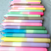 Lade das Bild in den Galerie-Viewer, Großes Kerzenpaket Stearin mit Kronenfuß