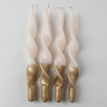 Lade das Bild in den Galerie-Viewer, Weihnachtsset | gedrehte Kerzen | 4er Set | CURLY FELI |