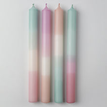 Lade das Bild in den Galerie-Viewer, Weihnachtsset | Stabkerzen | 4er Set | LEYA |