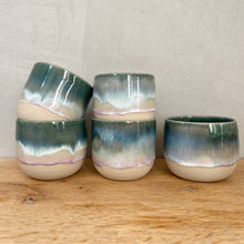 Lade das Bild in den Galerie-Viewer, Keramik Becher | WALDLICHT |
